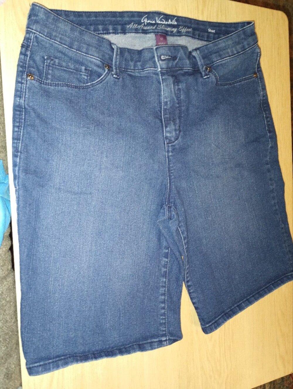 Gloria Vanderbilt Dark Indigo Slimming Jeans